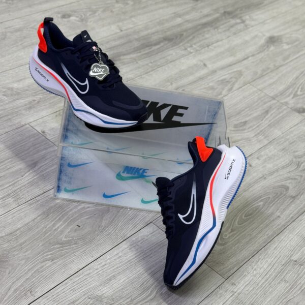 Nike ZoomX 1:1 Blanco