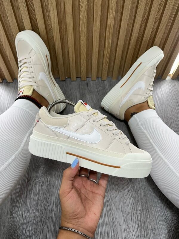 Nike Legacy Café Blanco 1:1