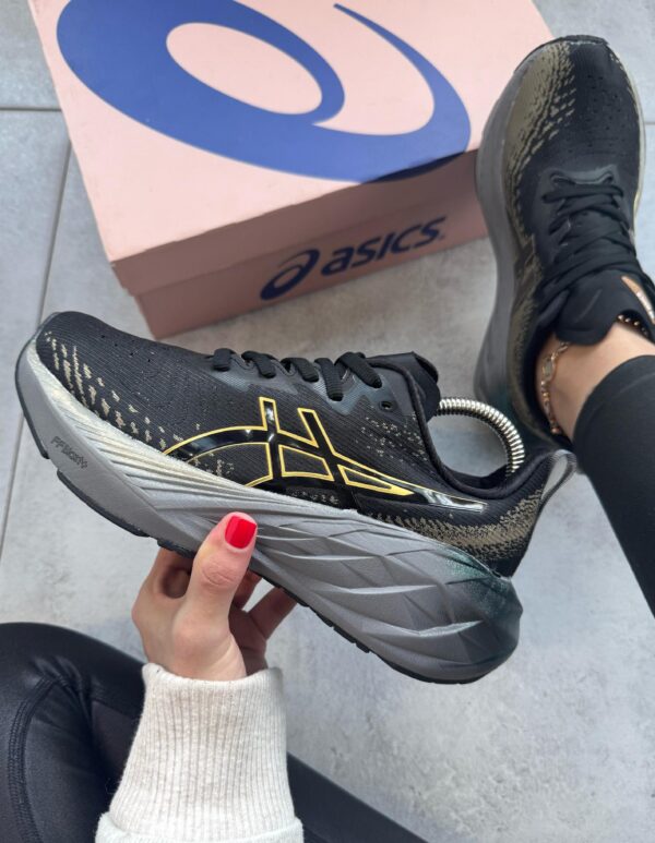 Asics FF Blast 1:1 Running Negro